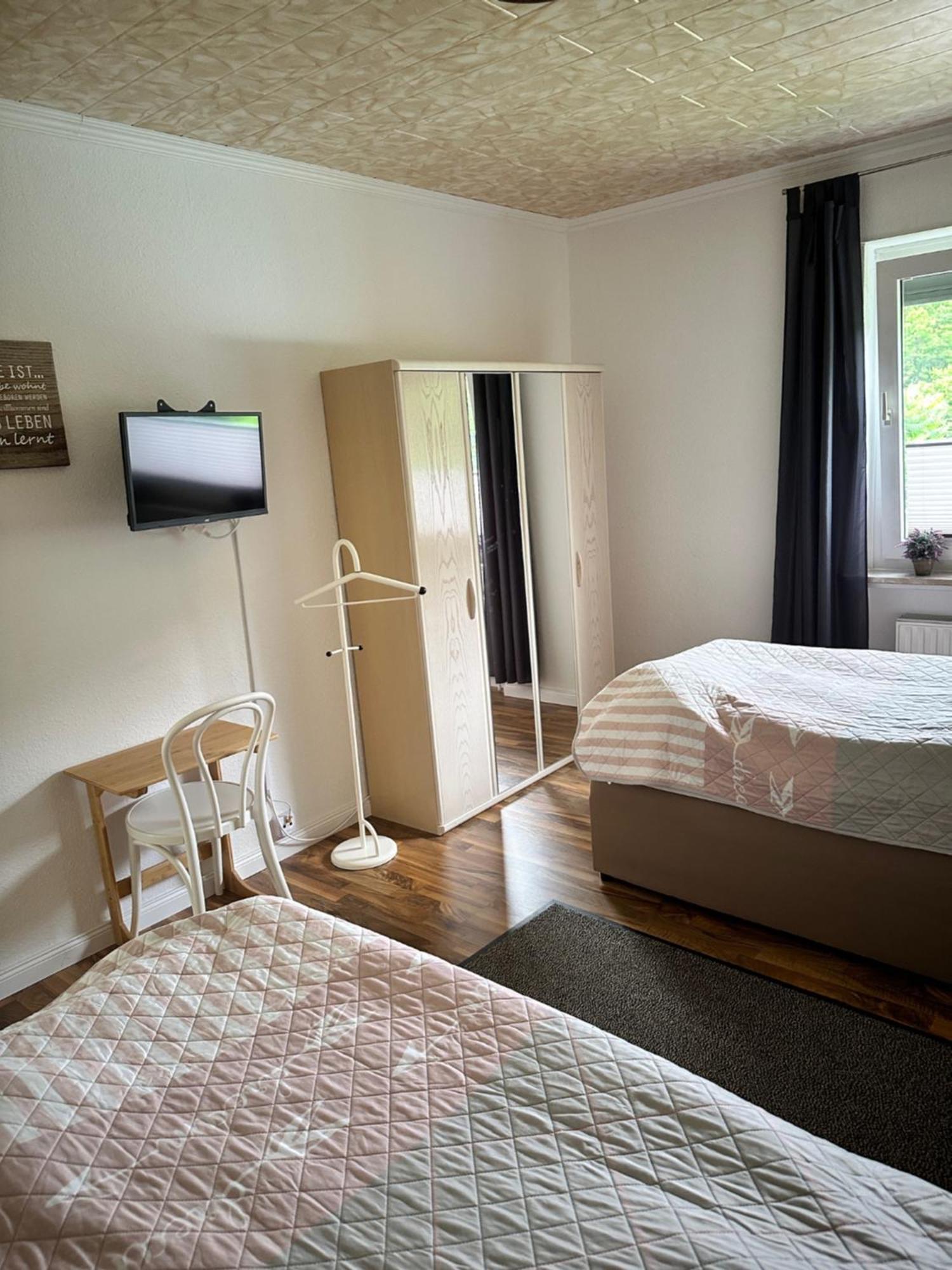 Ferienhaus Naehe Bad-Gandersheim Mit 5 Schlafzimmer Winzenburg Exterior photo